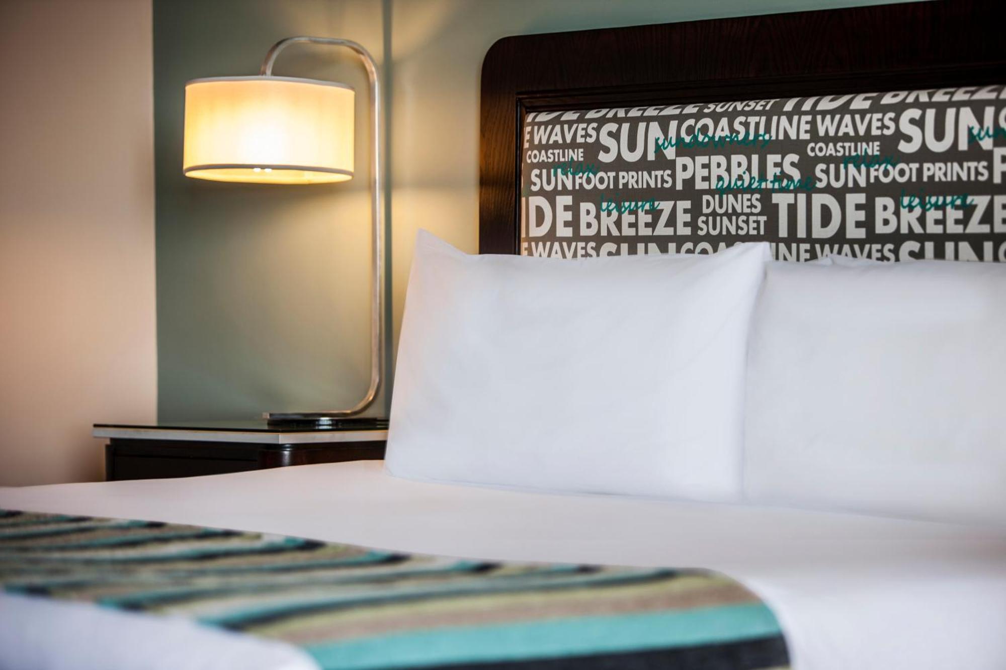 Garden Court Hotel 3*
